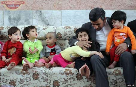 عکس هایی از عید دیدنی های نوروزی احمدی نژاد