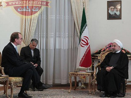 بی احترامی سفرا و وزرای خارجی به احمدی نژاد - دیپلماسی لبخند و دیپلماسی عزت