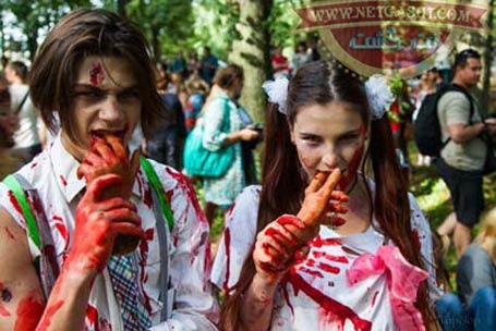 عکس های چندش آور و حشتناک زیر مربوط به جشن زامبی ها در سن پترزبورگ روسیه