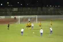 فوتبال و ضربه ایستگاهی تبم منگول ها - خنده دار